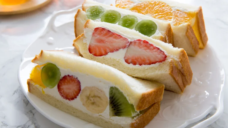 fruit sandwich